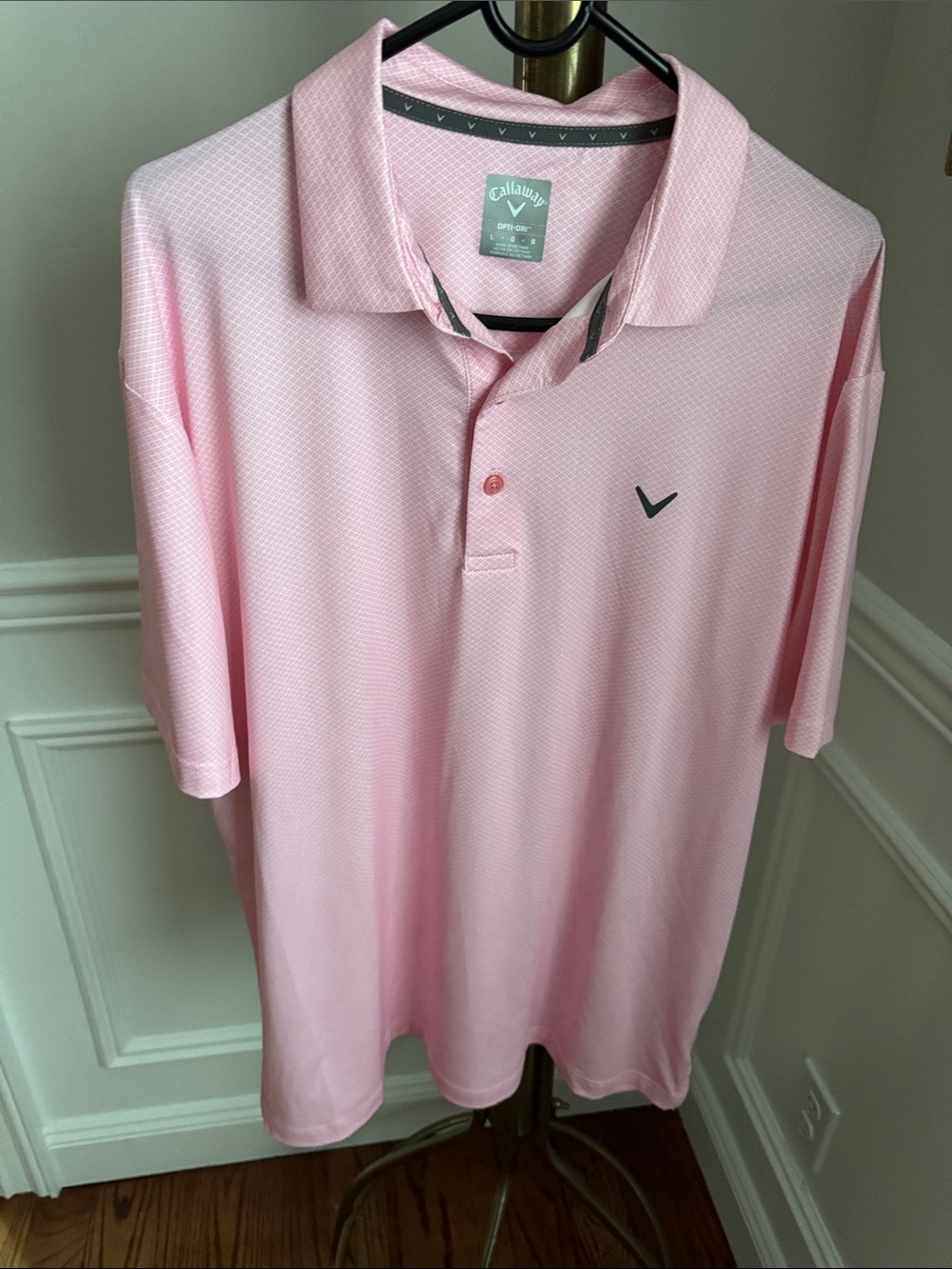 Callaway Men’s Light Pink Golf Polo with Subtle Logo